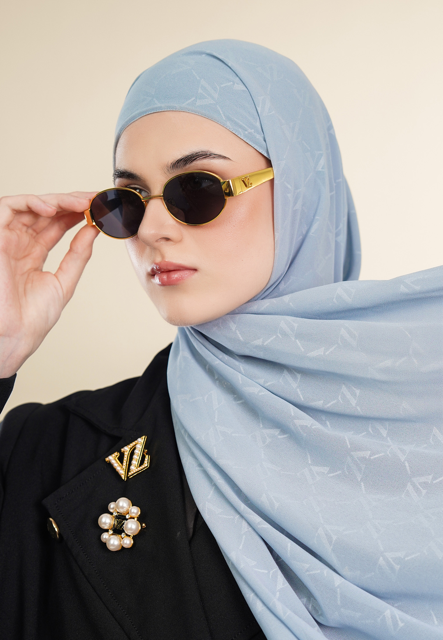 VZ Signature Embossed Pashmina - Calm Ocean - Image 4