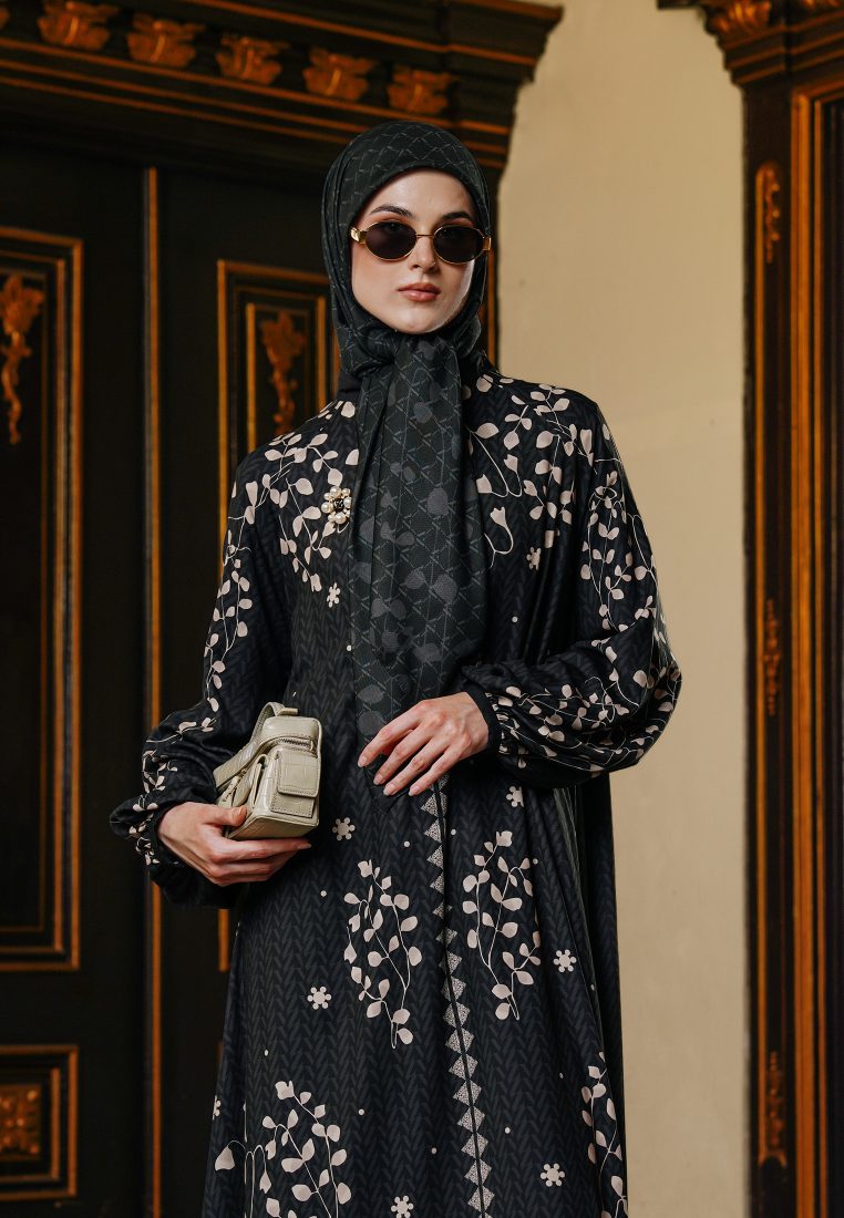 VZ Lunavie Scarf - Black