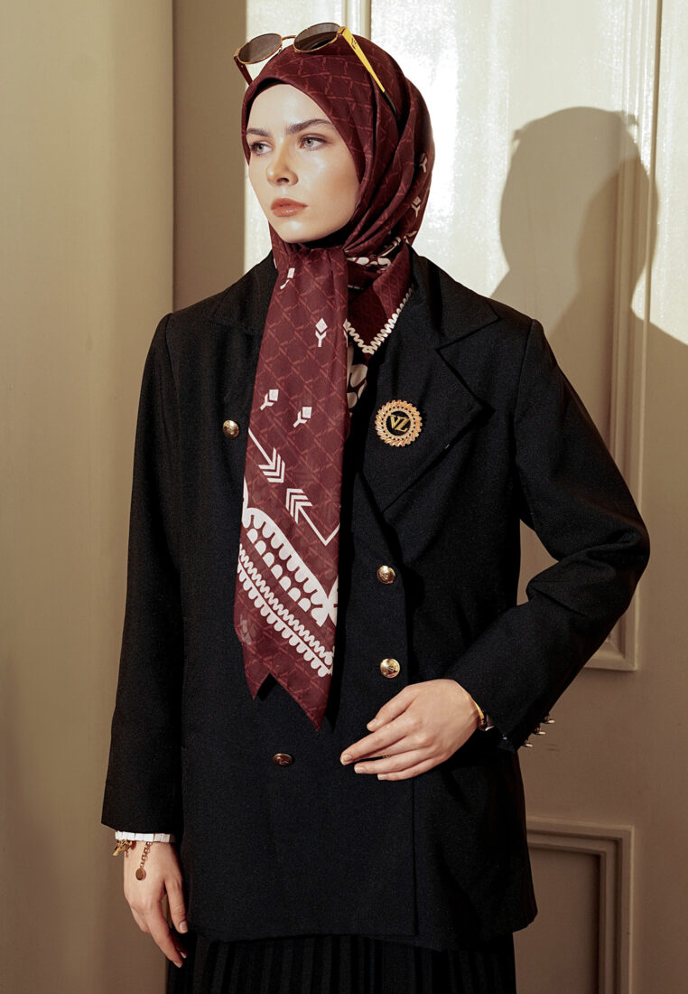 VZ Mavelyn Scarf - Maroon
