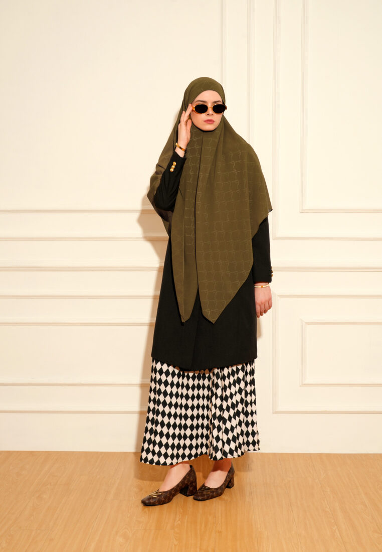 VZ Signature Embossed Khiban - Olive Haze
