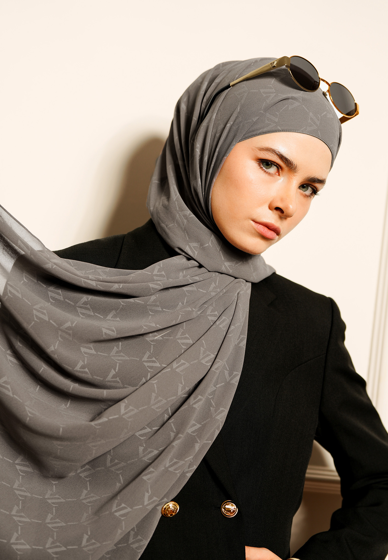 VZ Signature Embossed Pashmina - Tanner Brown - Image 4