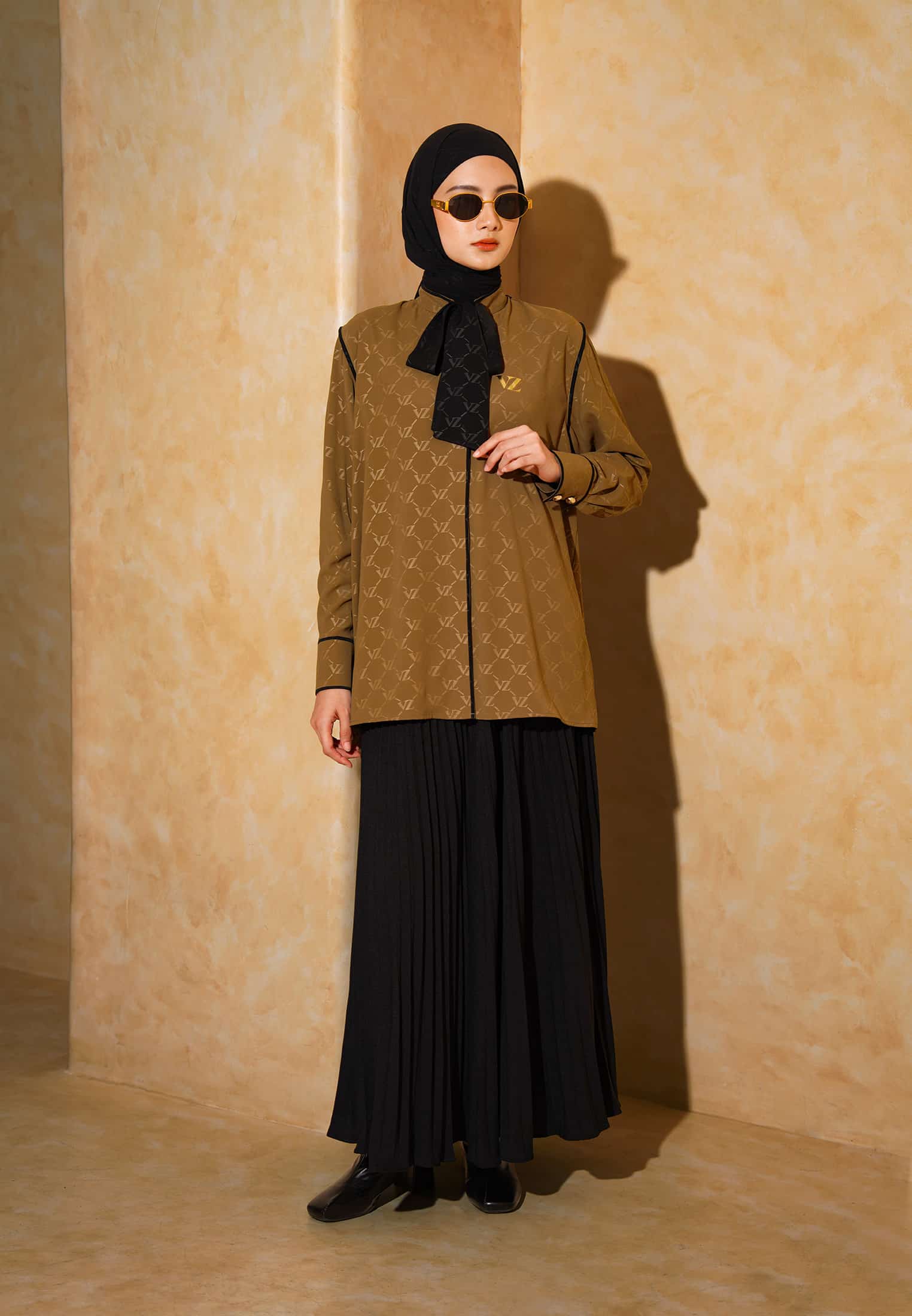 VZ Orielle Top - Brown - Image 4
