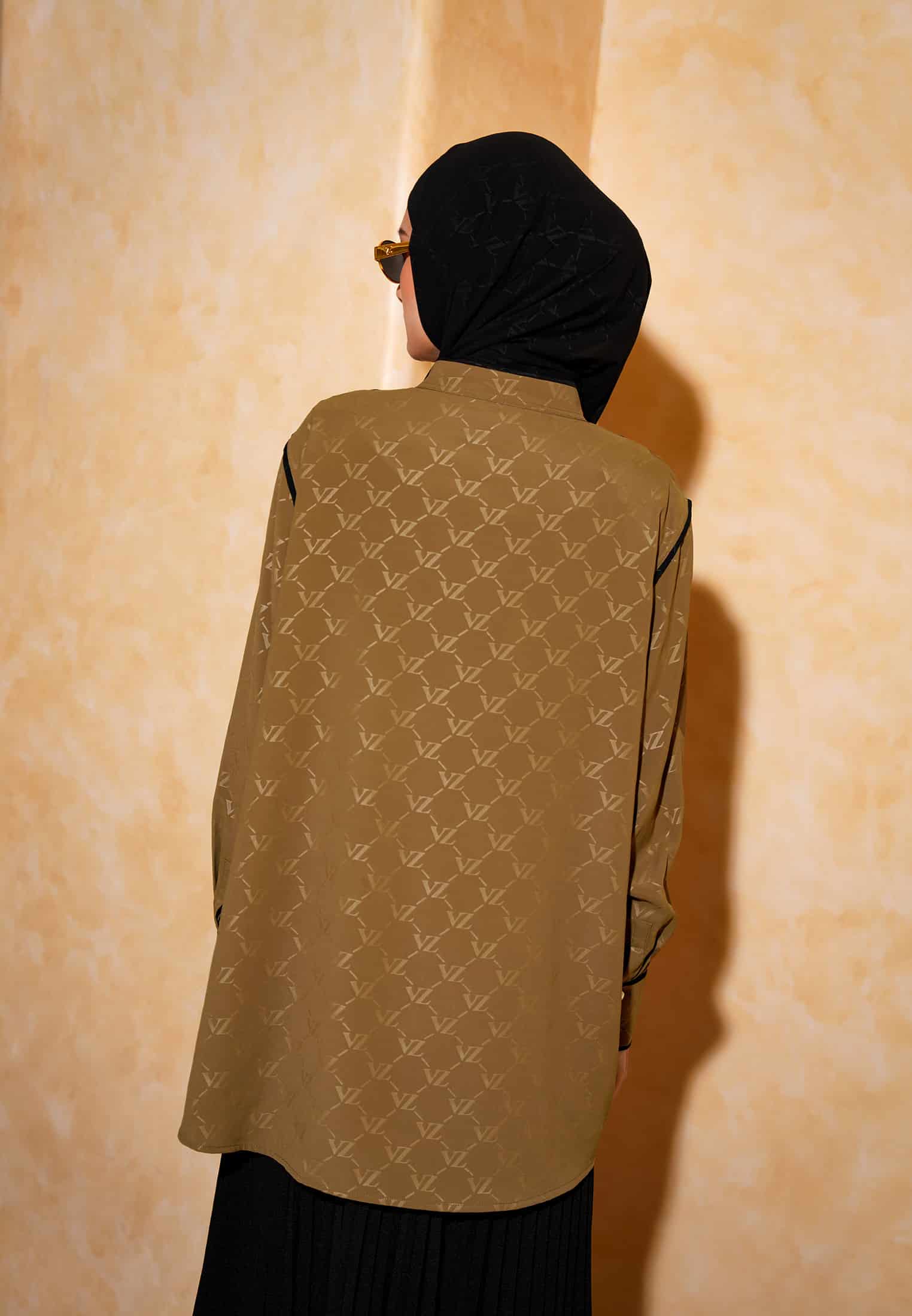 VZ Orielle Top - Brown - Image 7