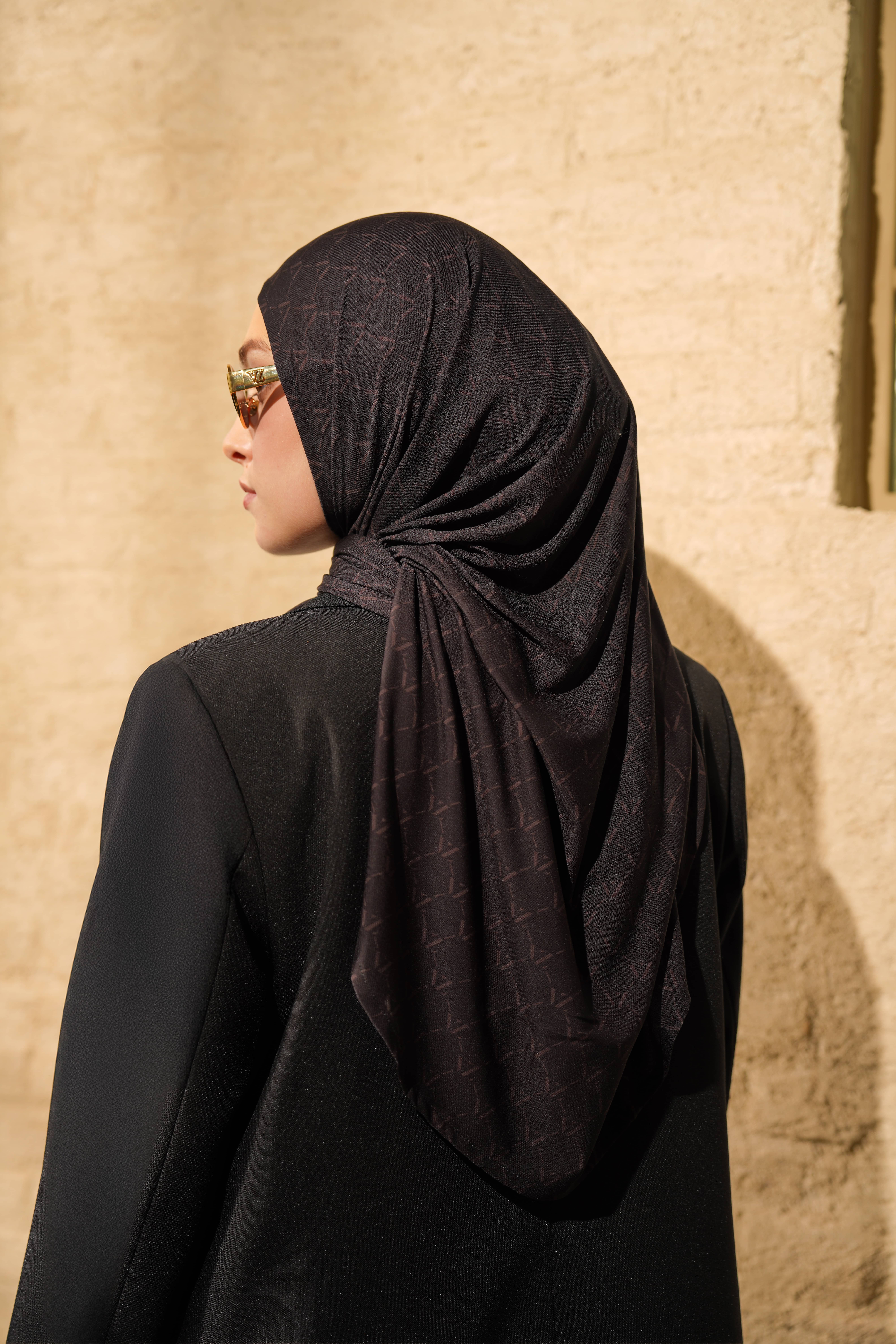 VZ Vivere Instant Veil - Black - Image 6