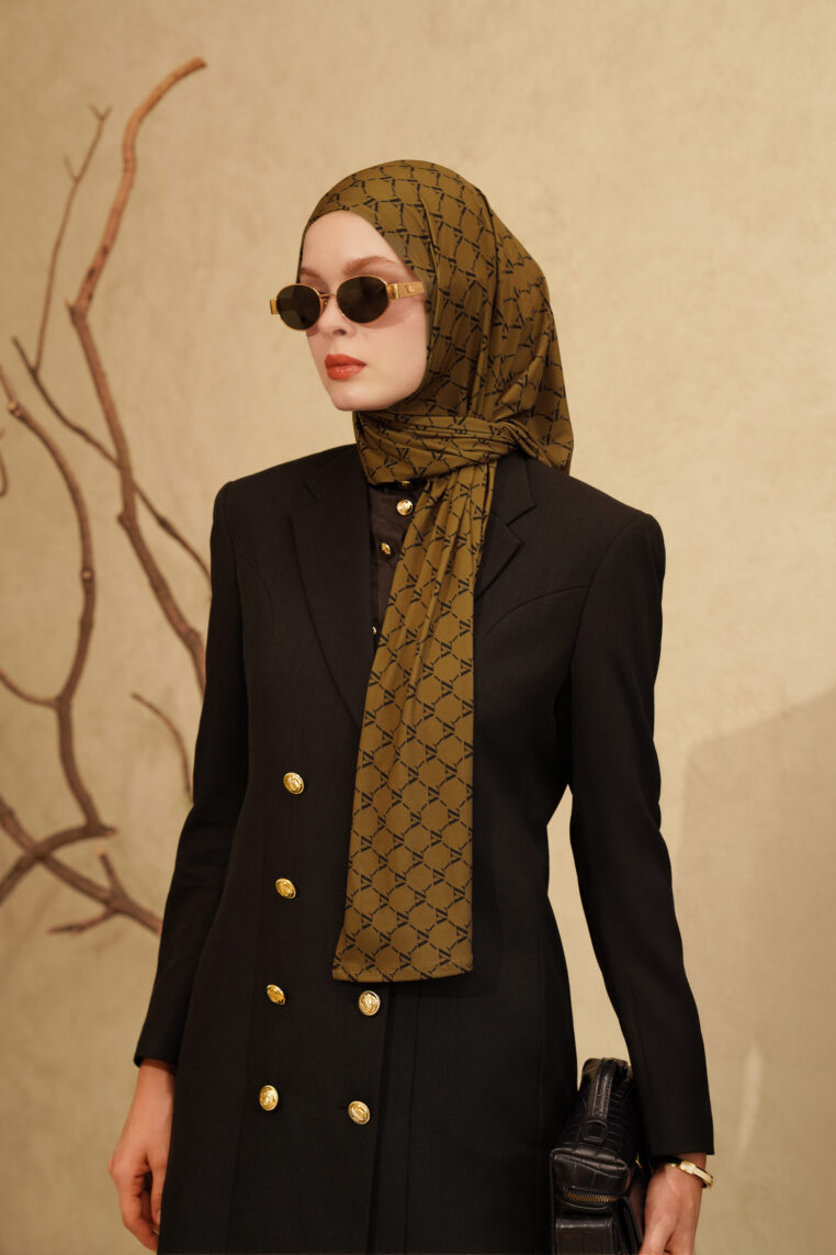 VZ Vivere Instant Veil - Antique Gold