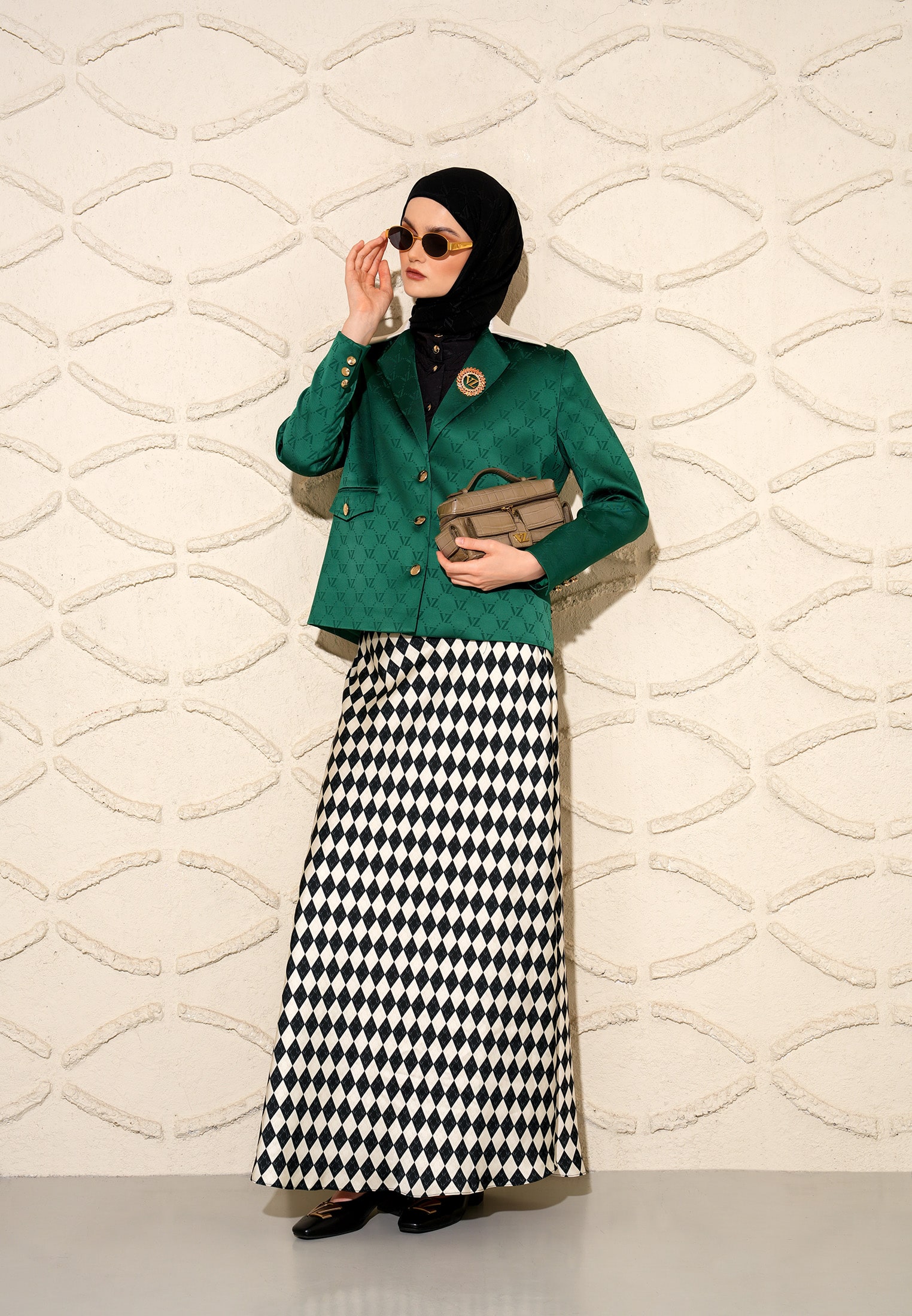 VZ Aelisse Skirt - Black - Image 3