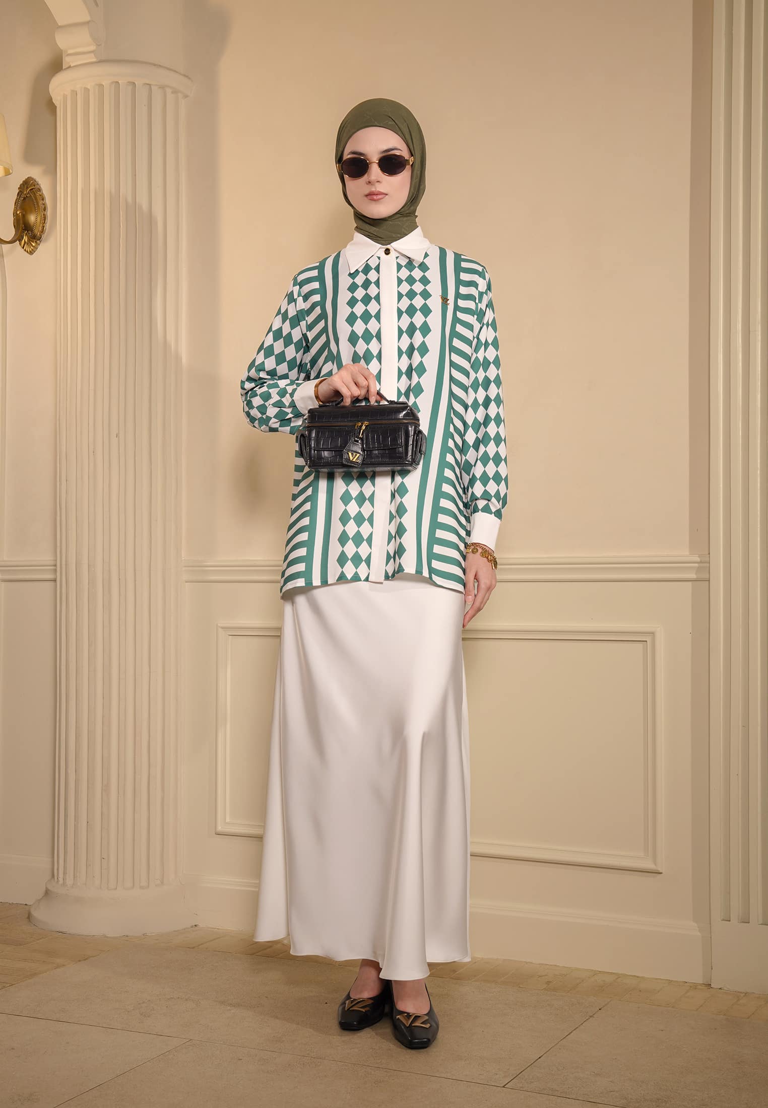 VZ Aelisse Top - Forest Green - Image 3