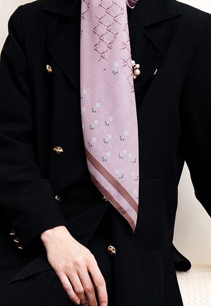 VZ Delune Scarf - Pearl Blush - Image 5