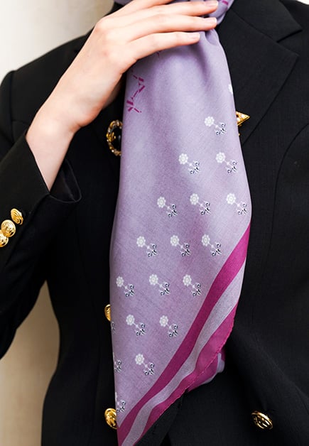 VZ Delune Scarf - Pale Mauve - Image 5