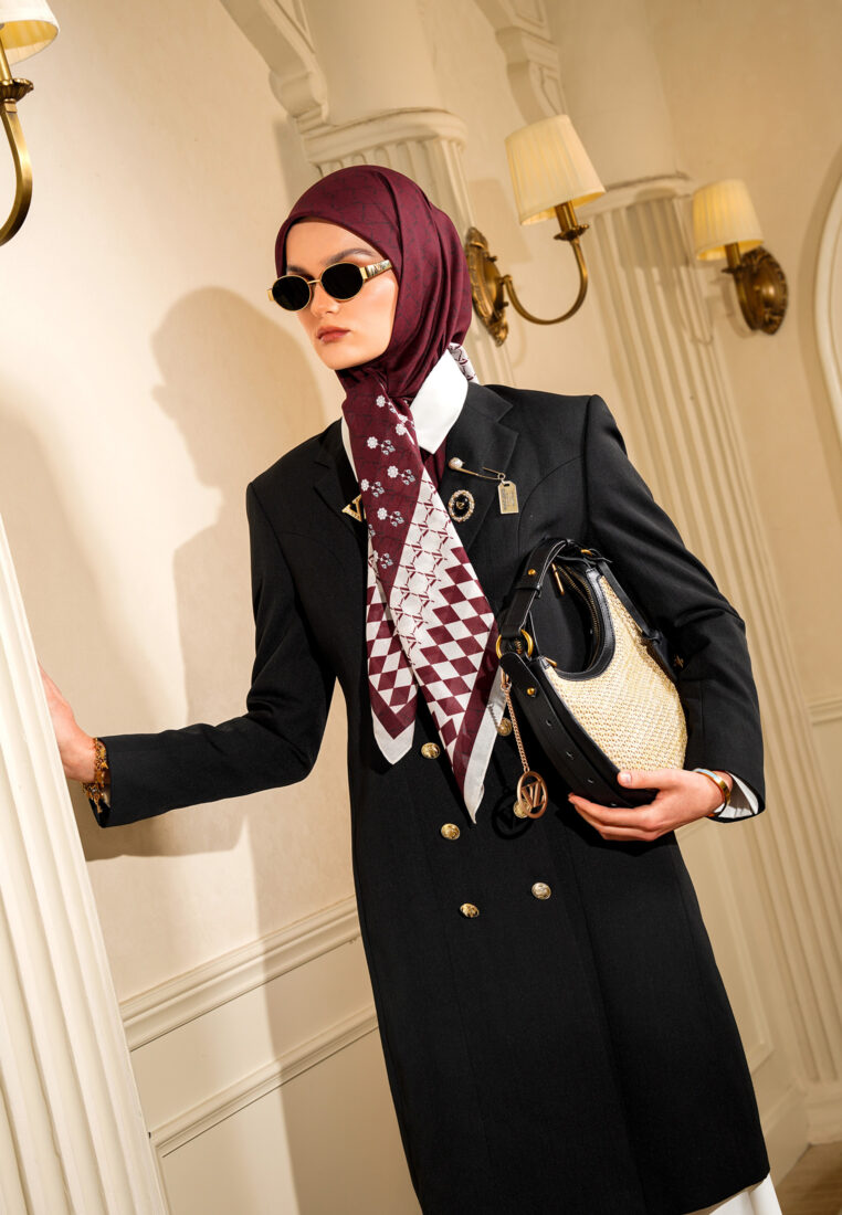 VZ Galechka Scarf 2.0 - Maroon