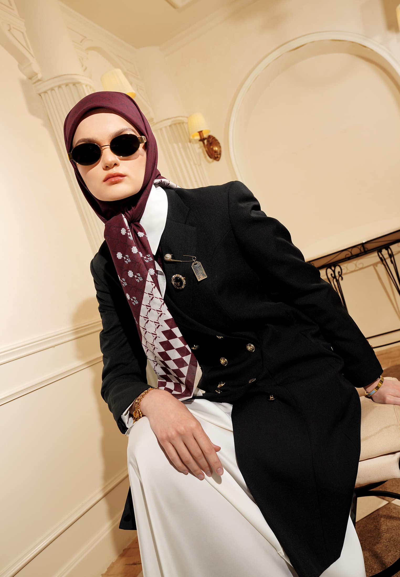 VZ Galechka Scarf 2.0 - Maroon - Image 3