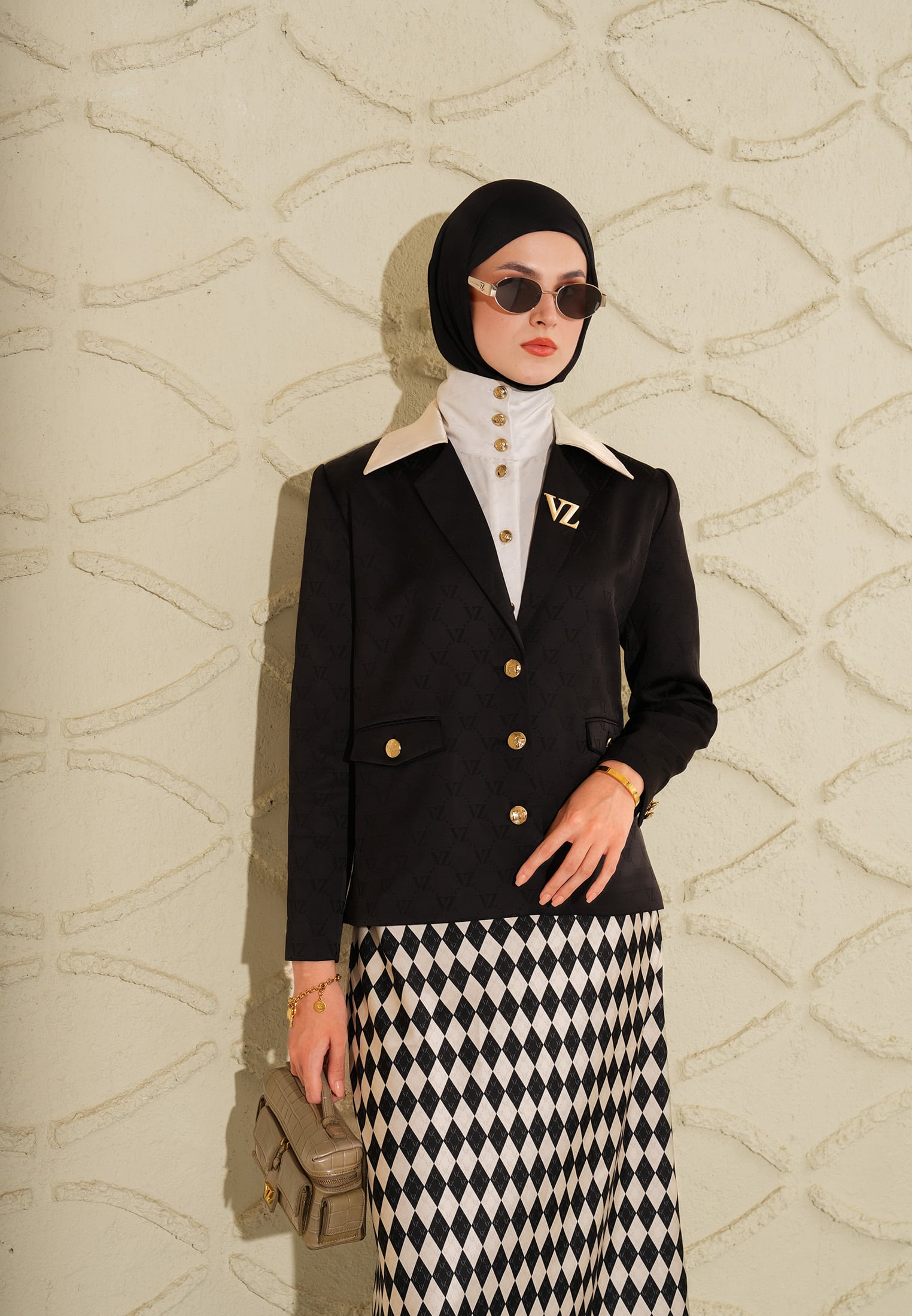 VZ Neoma Blazer - Black - Image 3