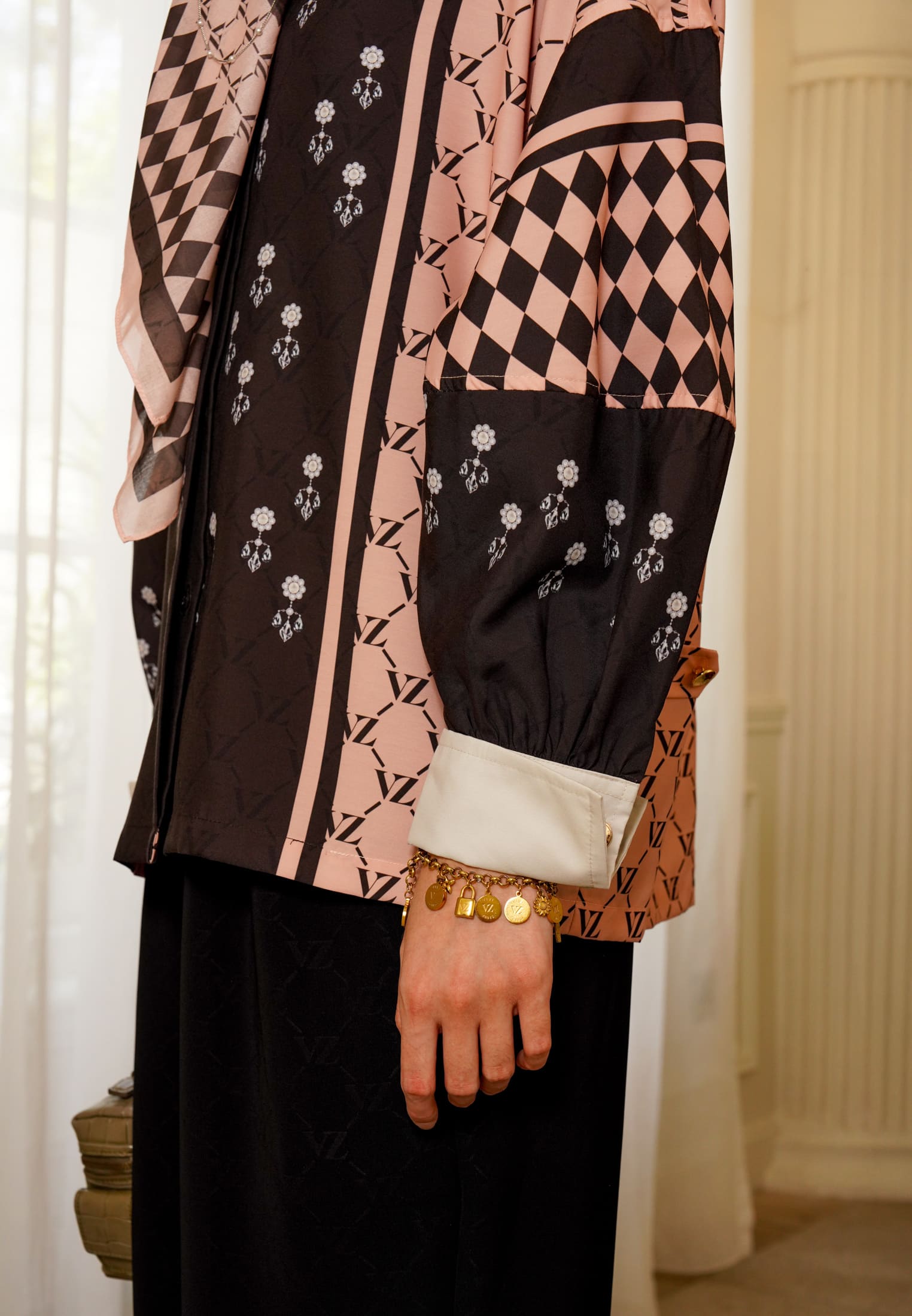 VZ Galechka Top - Peach - Image 9