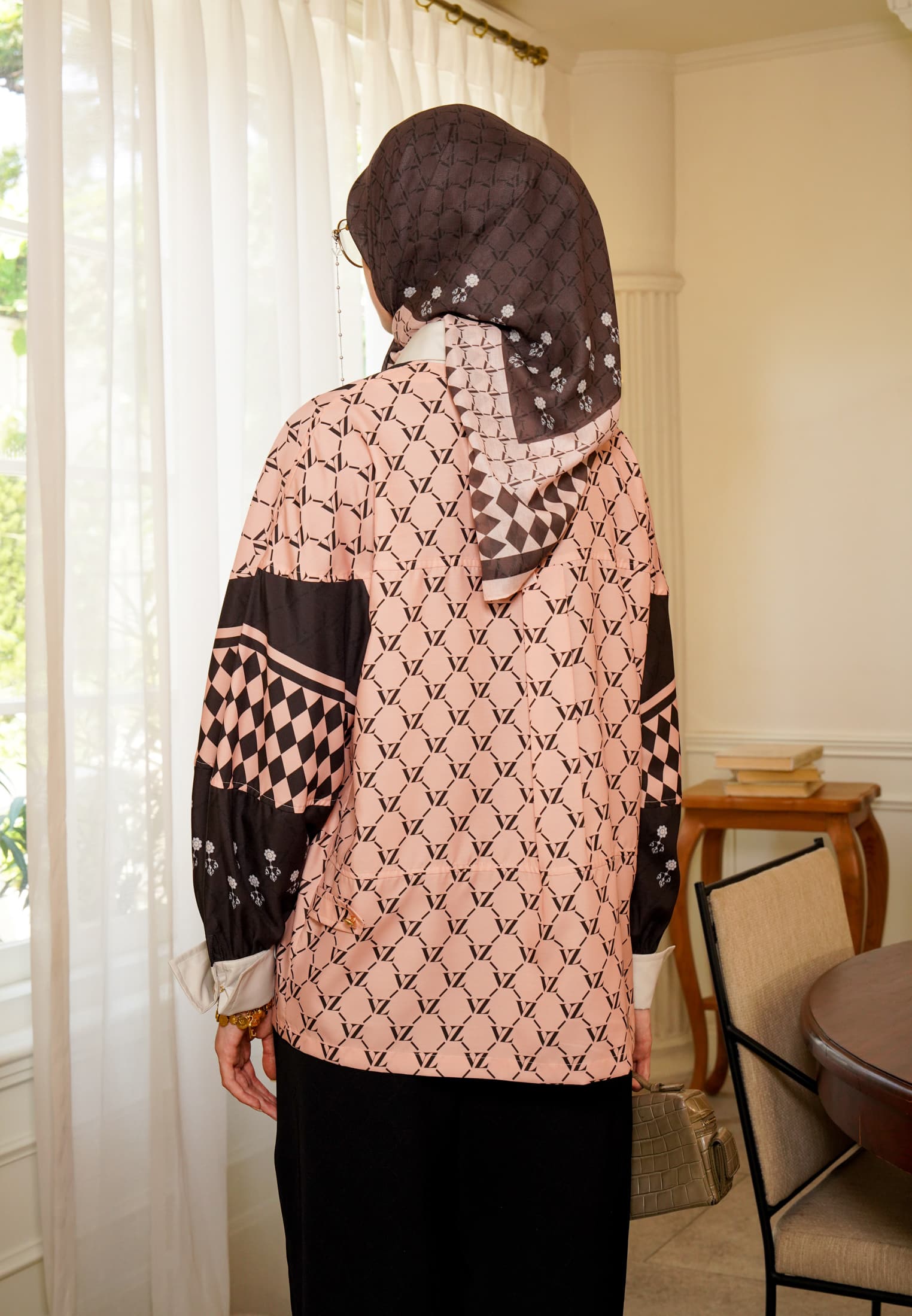 VZ Galechka Top - Peach - Image 10
