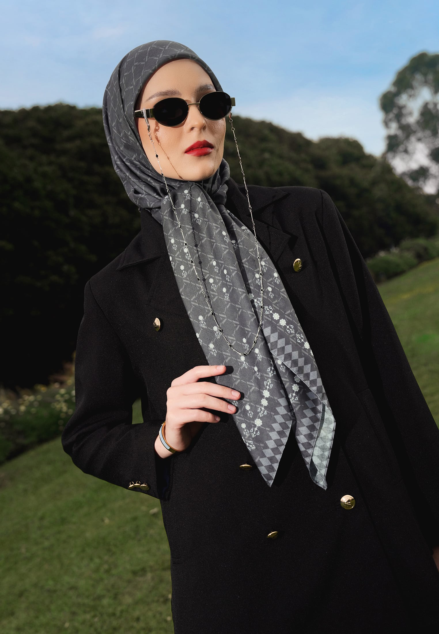 VZ Phoebee Scarf - Taupe
