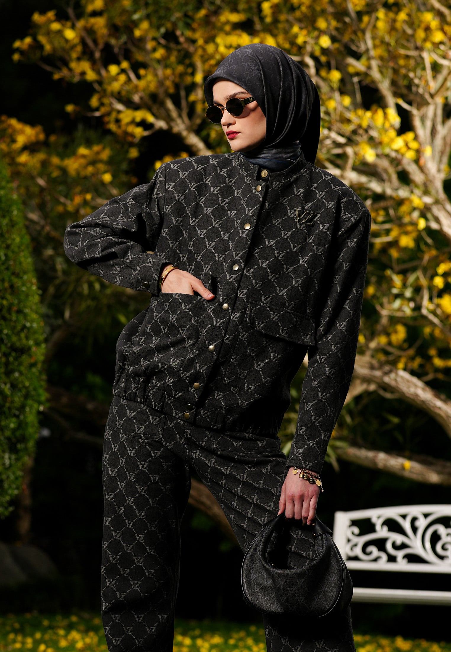 VZ Signaire Jacket - Charcoal - Image 4