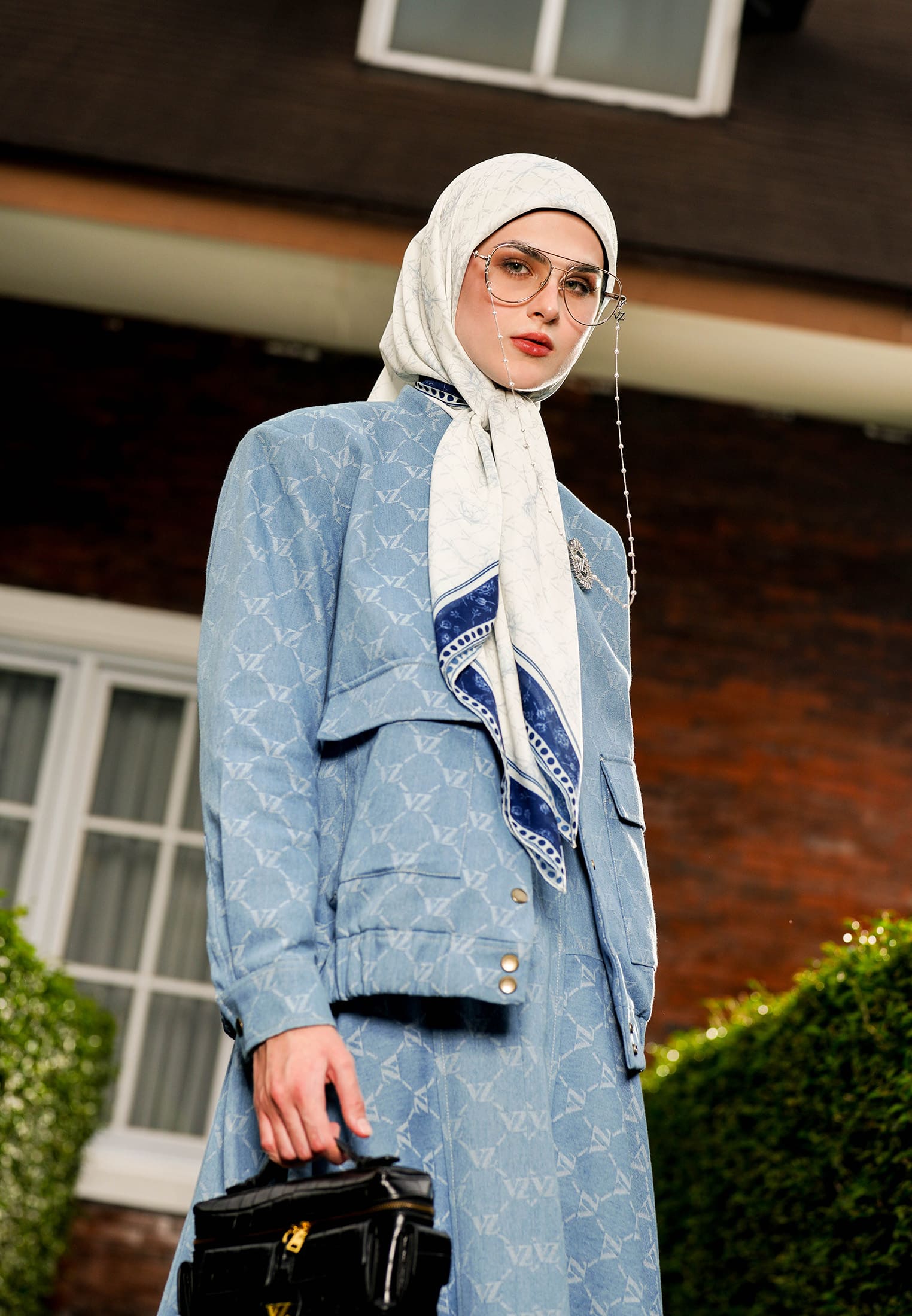 VZ Signaire Scarf 2.0 - Light Blue - Image 8